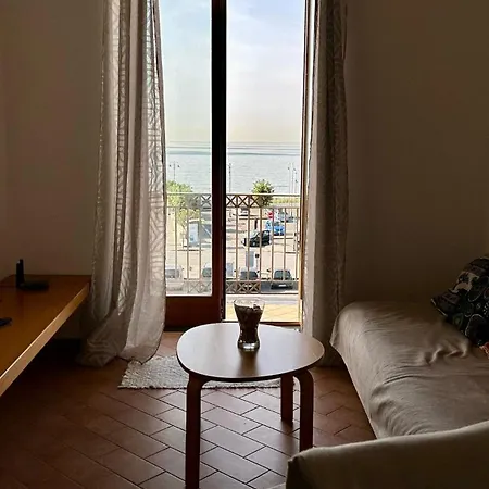 Apartment Beautiful And Cozy Seaview
